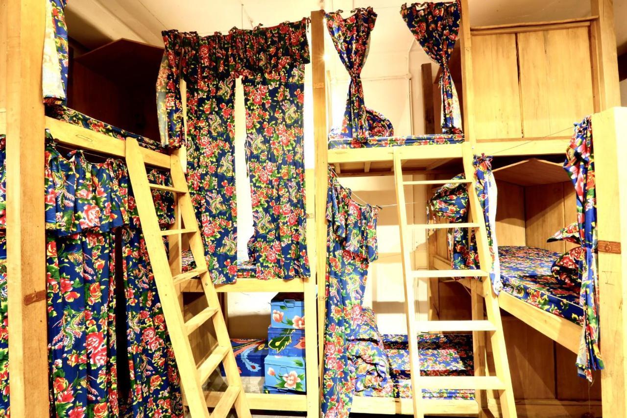 Diamond Dorm Vietnam Vandrarhem Hanoi Exteriör bild
